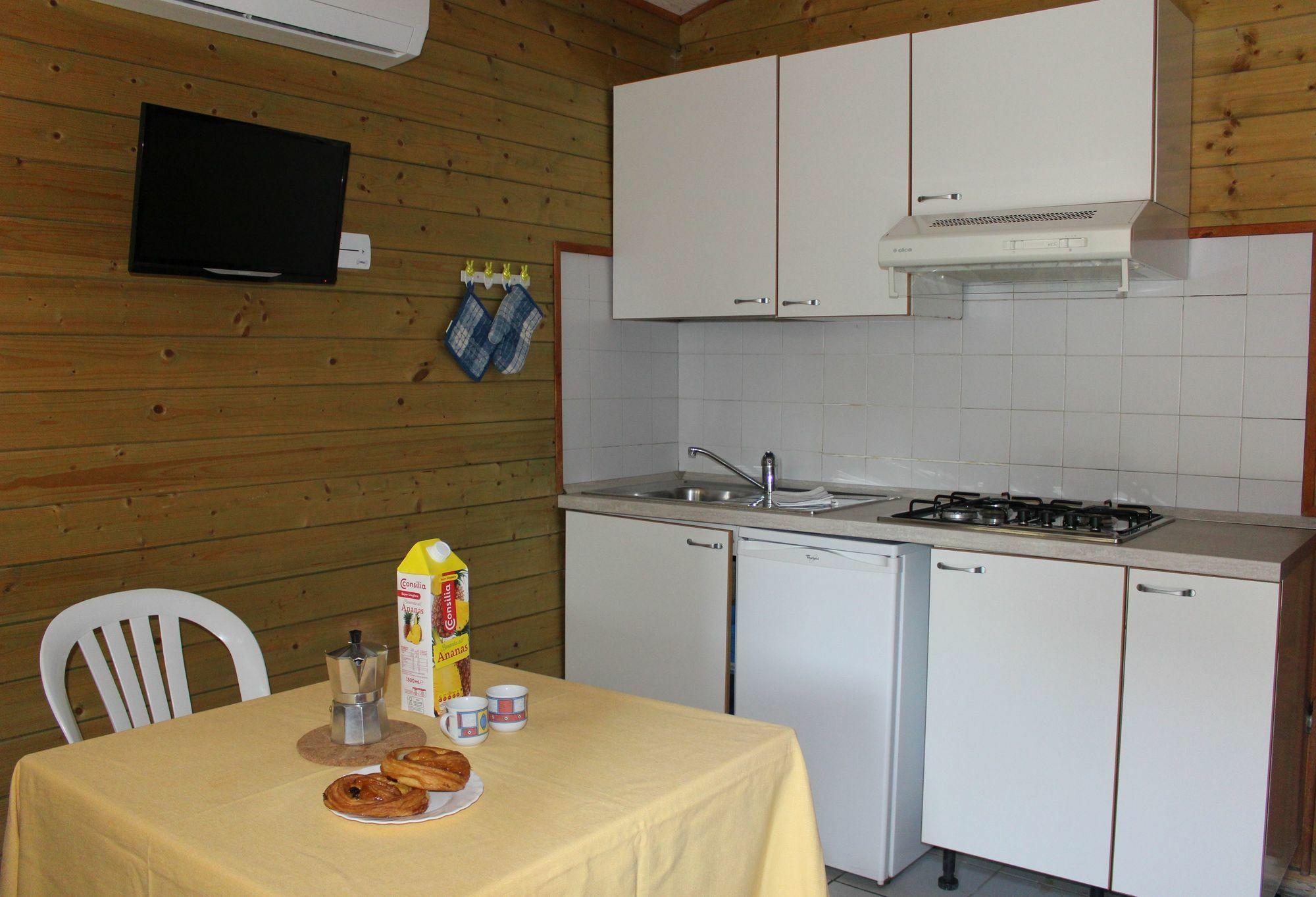 Girasole Eco Family Village Fermo Exterior photo